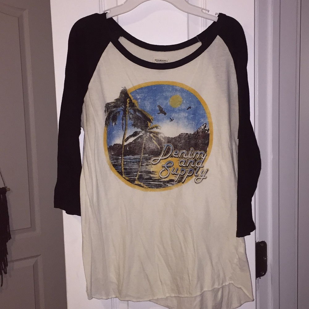 Women's Black Sleeve Cream Graphic Raglan Top